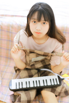 和爸爸kiss